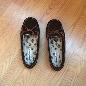 Chocolate Minnetonka Moccasins | Allie II | Sz 8