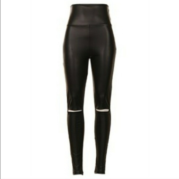 Faux Leather Leggings (Last one left) - Picture 2 of 3
