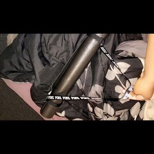 VS PINK YOGA MATT