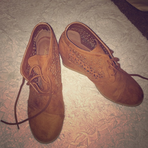 Lacey brown booties