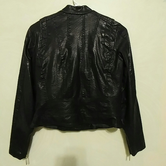 Leather jacket - Picture 3 of 4