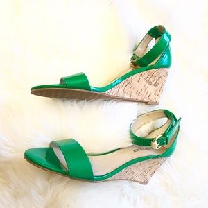 Ellen Tracy Shoes - 🎉HOST PICK🎉Ellen Tracy Green Leather Cork Wedges Ellen Tracy Shoes - 🎉HOST PICK🎉Ellen Tracy Green Leather Cork Wedges