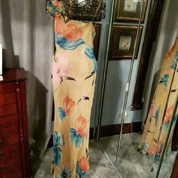 Floral dress