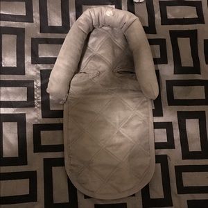 Eddie Bauer Car seat Insert