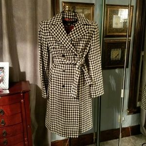 Houndstooth coat