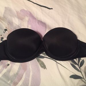 Strapless push-up bra