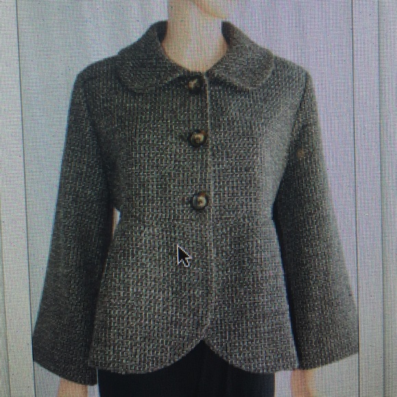 J1015-Beautiful dark brown short breast jacket.