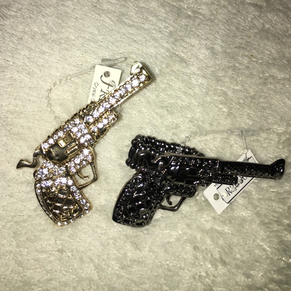 Sassy Gun Ring with Bling! HEMATITE ONLY - Picture 2 of 4