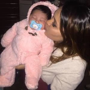 Meet your Posher, Lizbeydi