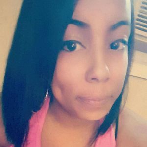 Meet your Posher, Yolanda