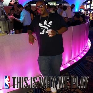 Meet your Posher, Thomas