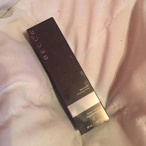 Becca backlight priming filter