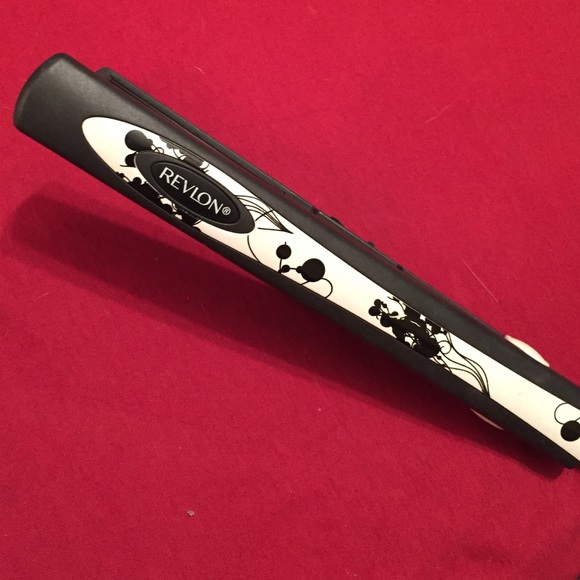 Revlon Other Reckon Hair Straightener Poshmark