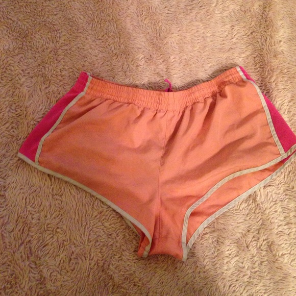 Exercise shorts