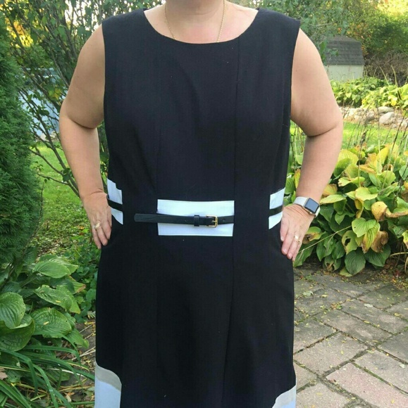 Calvin Klein Black & White Dress. Size 22W