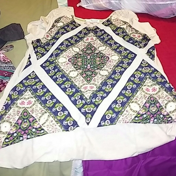 Maurice's shirt