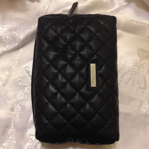 Calvin Klein time π₯2 hours sale π₯ - Picture 4 of 4