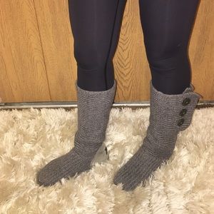 Grey Knit Uggs