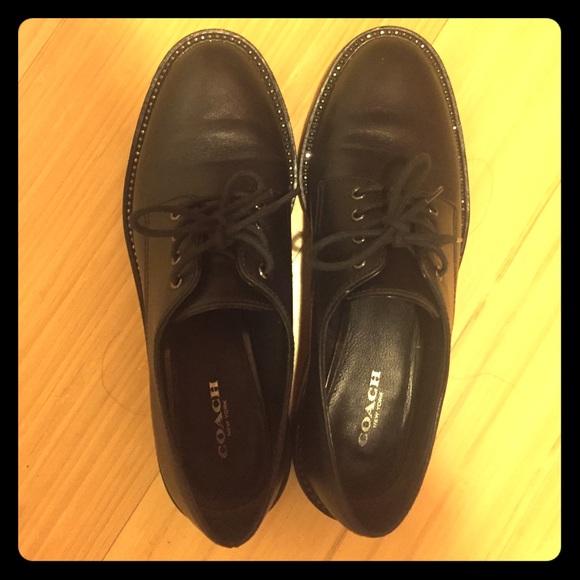 ✨Authentic COACH Lace Shoes✨