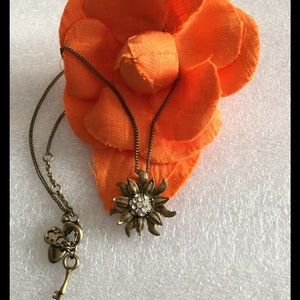 Fossil flower Necklace