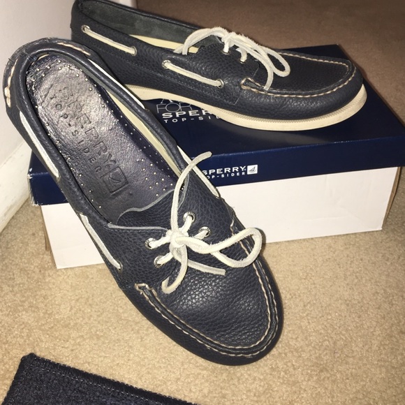 Men's blue sperrys top sider