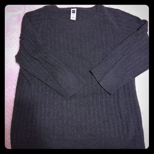 Dark gray Gap knit sweater with 3/4 length sleeves