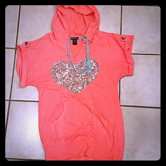 Long pink pullover, lightly worn