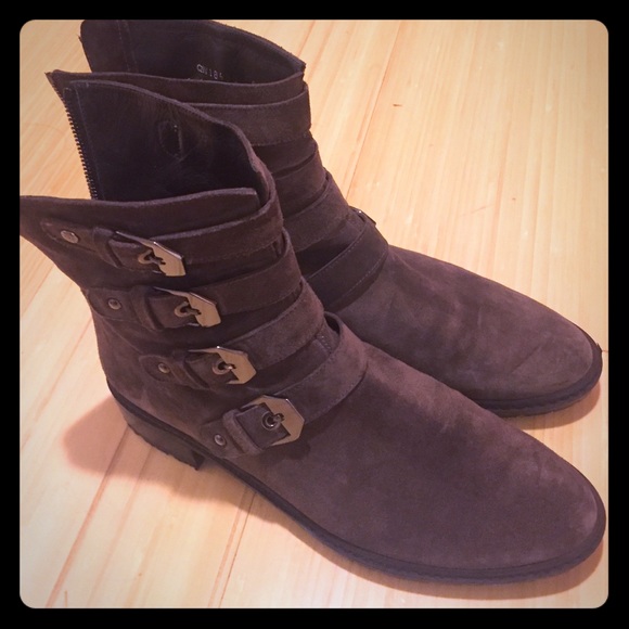 ✨Stuart Weitzman✨ Suede Boots Cooool