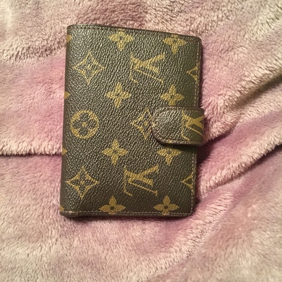 Small Fold Wallet with Coin Purse