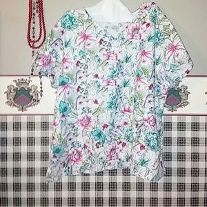Flower scrub top