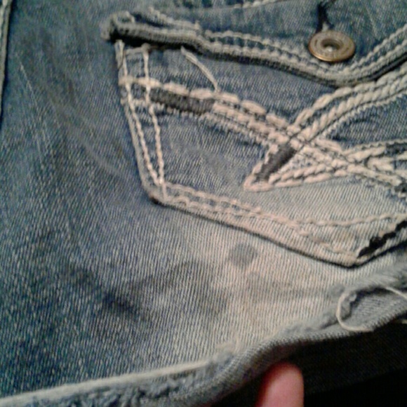 Shorts - Picture 3 of 3