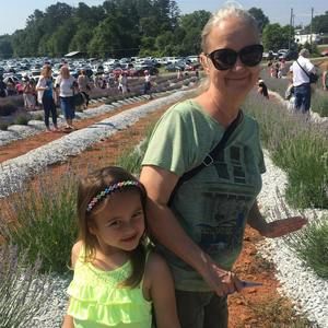 Meet your Posher, Julia