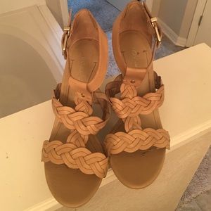 BCBG generation braided straps