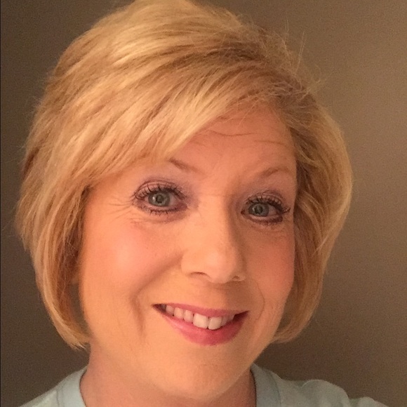 Meet your Posher, Teresa - Picture 1 of 1