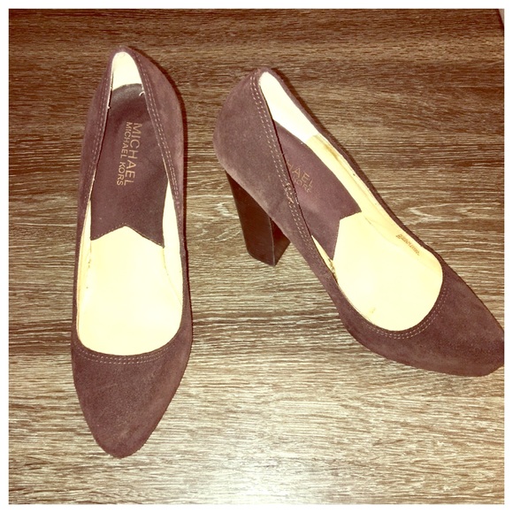 Michael Kors brown heel