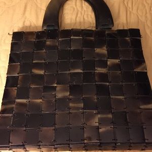 Shell handbag