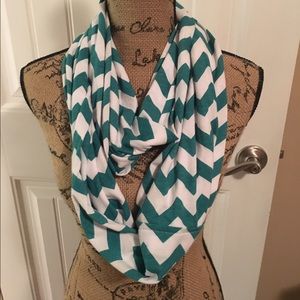 Chevron infinity scarf