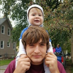 Meet your Posher, Sam