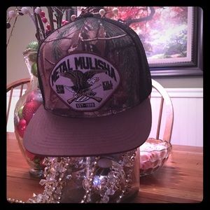 Metal mulisha mesh hat