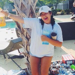 Meet your Posher, Alllie