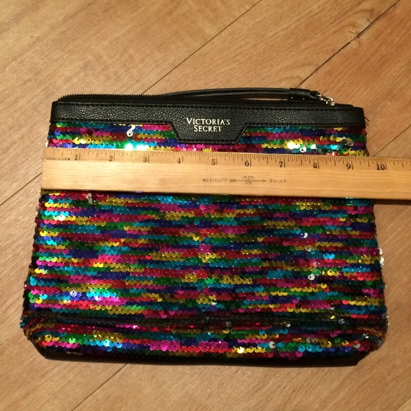 Victoria's Secret Sequin Clutch - Picture 2 of 4