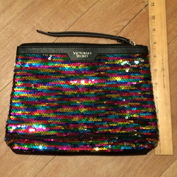 Victoria's Secret Sequin Clutch - Picture 3 of 4