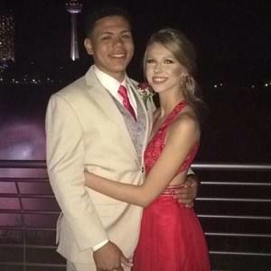 Meet your Posher, Dominic