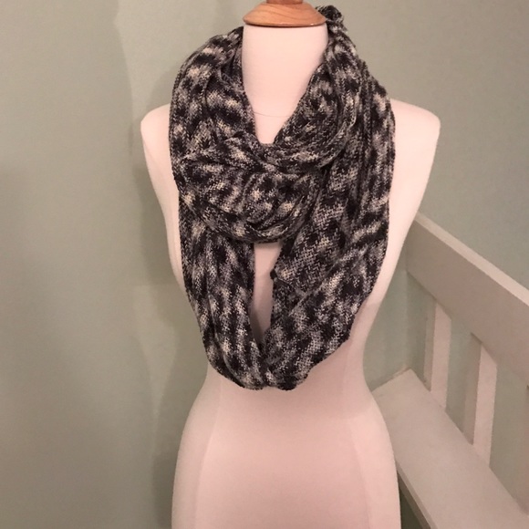Gray and White Knit Infinity Scarf - Picture 1 of 4