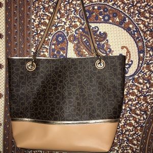 Calvin Klein classic tote!