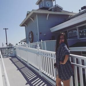 Meet your Posher, Monique