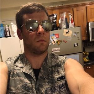 Meet your Posher, Dave