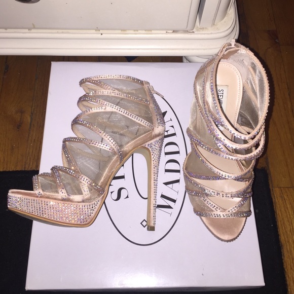 STEVE MADDEN prom/party heels