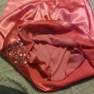 Speechless Dresses - 🚨Cute Strapless Mini Dress Speechless Dresses - 🚨Cute Strapless Mini Dress
