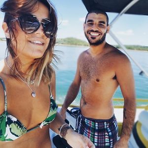 Meet your Posher, Shaked